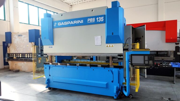 Pressa piegatrice Gasparini PBS 135/3000 usata – vista frontale